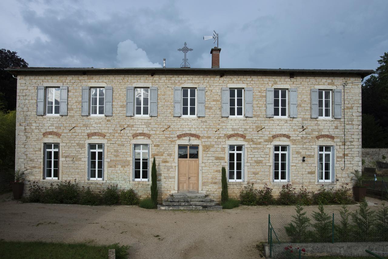 Le Cercle Chambres Climatisees Coligny Zewnętrze zdjęcie